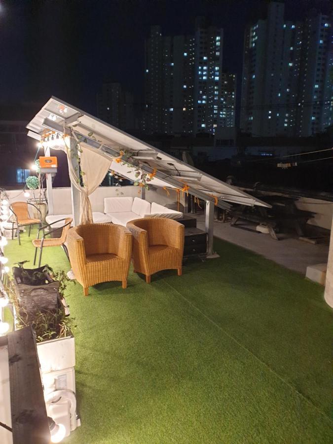 The Antique Apartment Busan Exterior photo