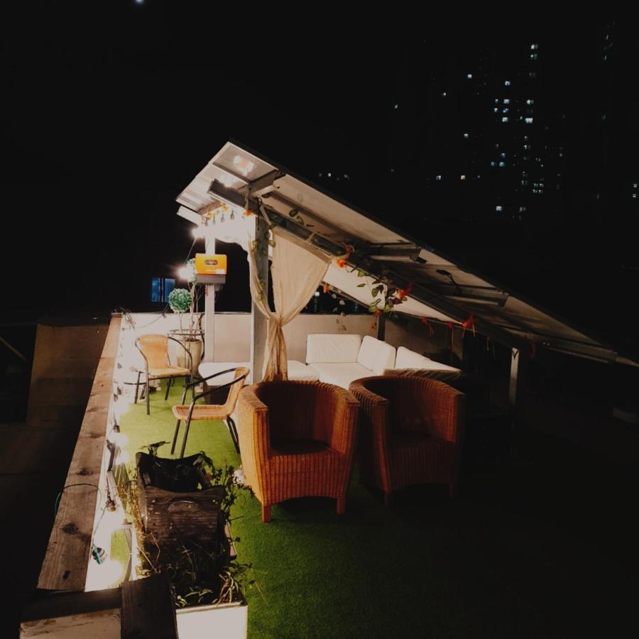 The Antique Apartment Busan Exterior photo